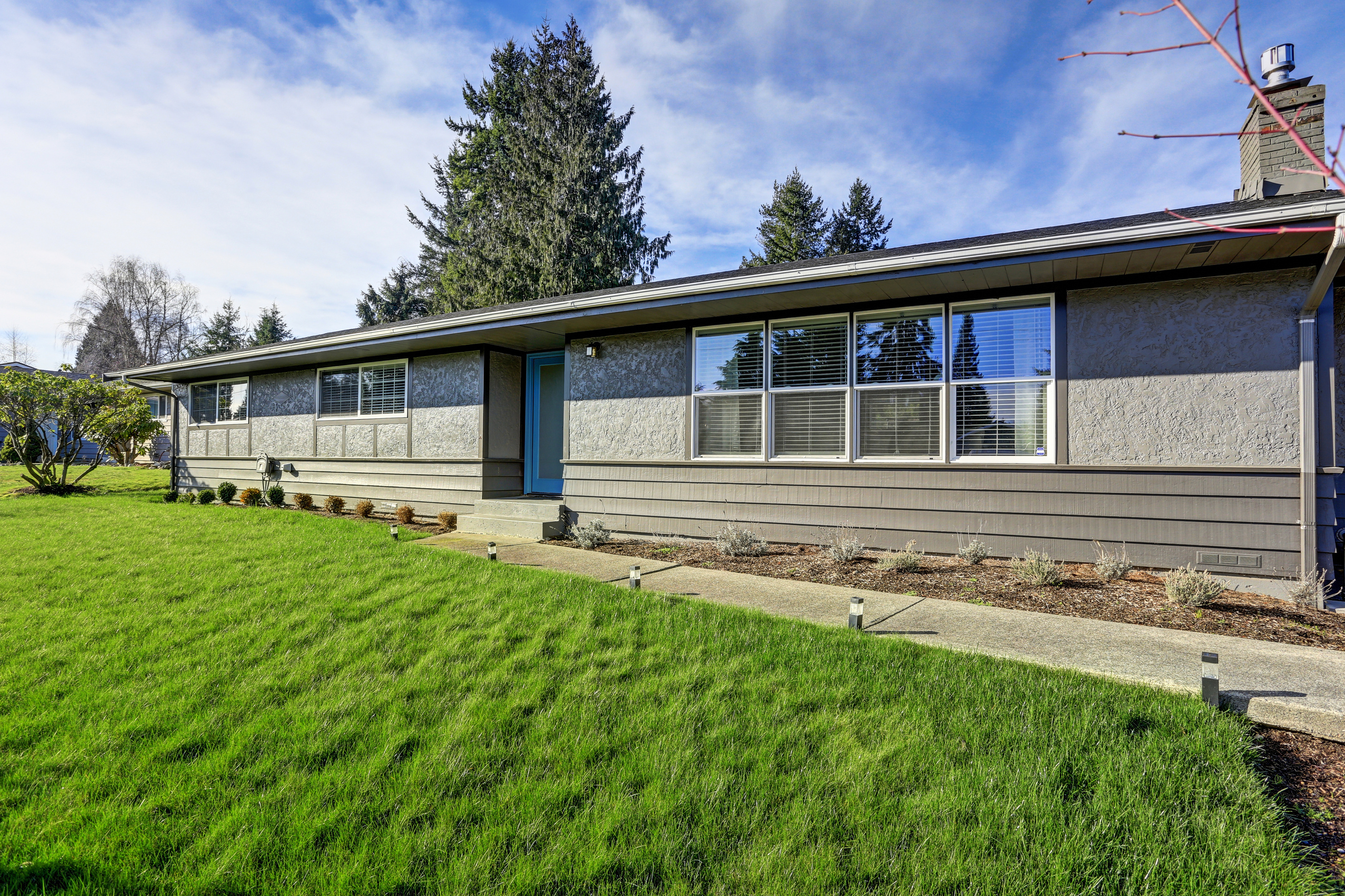 One story rambler house exterior.